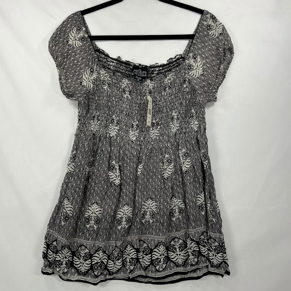 NWT Vintage Angie Smocked Bohemian Top – Y2K Black & White Printed Tunic (S)
